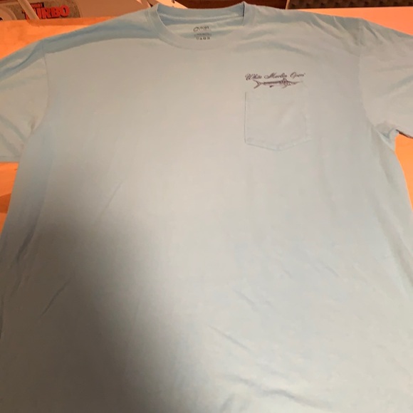 T-Shirt - Picture 1 of 2